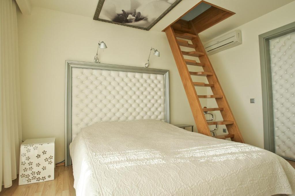 Boutique Hotel Mama Jūrkalne Extérieur photo